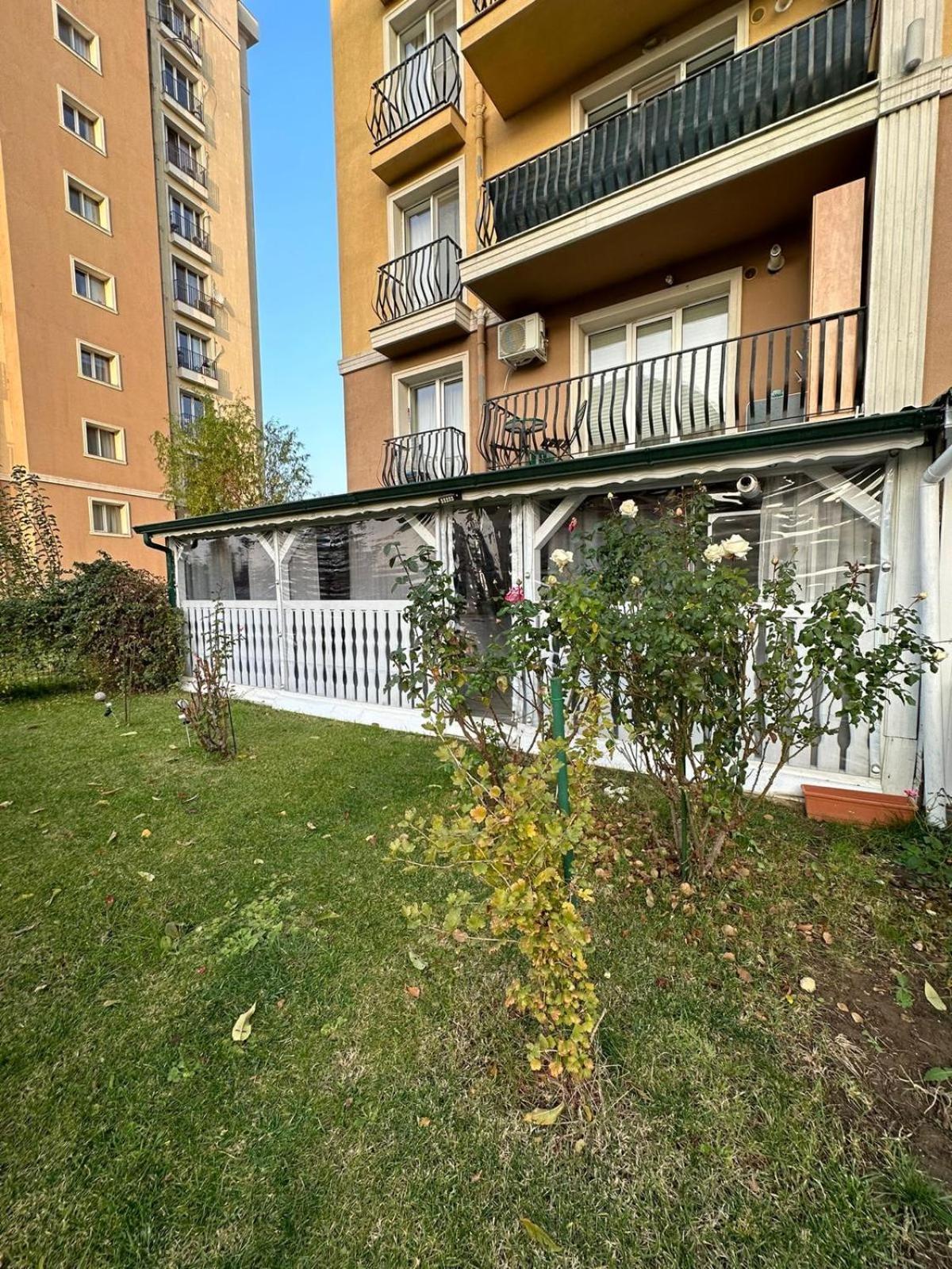 La Dolce Vita Apartment Stefanestii de Jos Екстер'єр фото